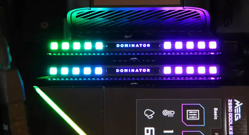 Corsair Dominator Platinum RGB DDR5 light setup
