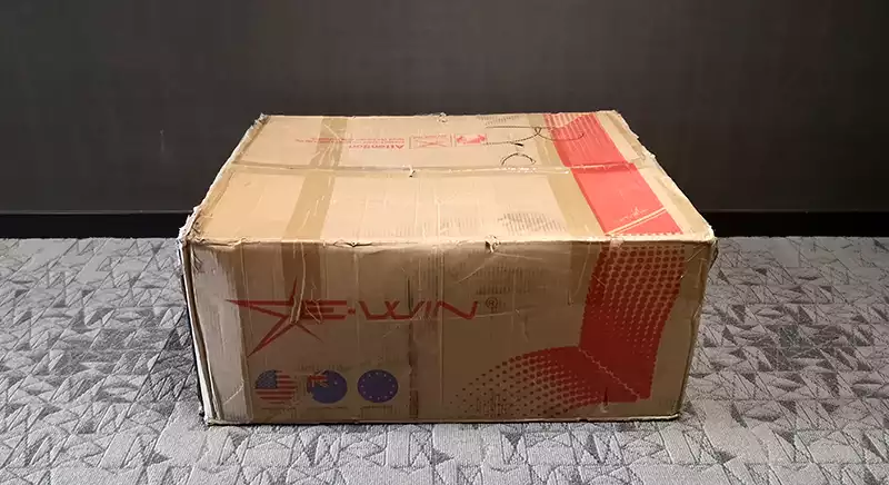 Ewin gaming chair box