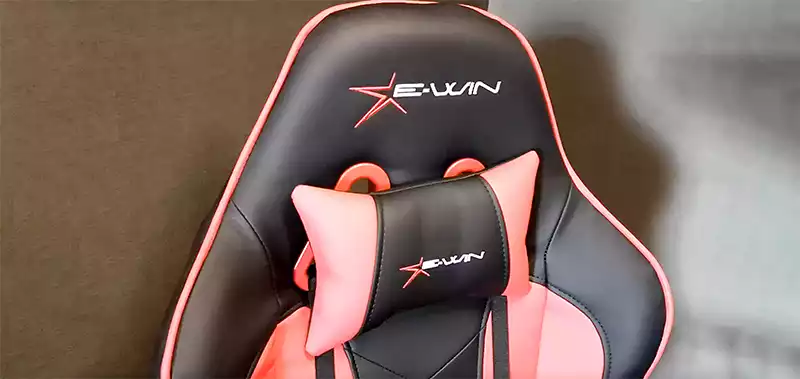 Ewinracing Champion series gaming chair PU leather.